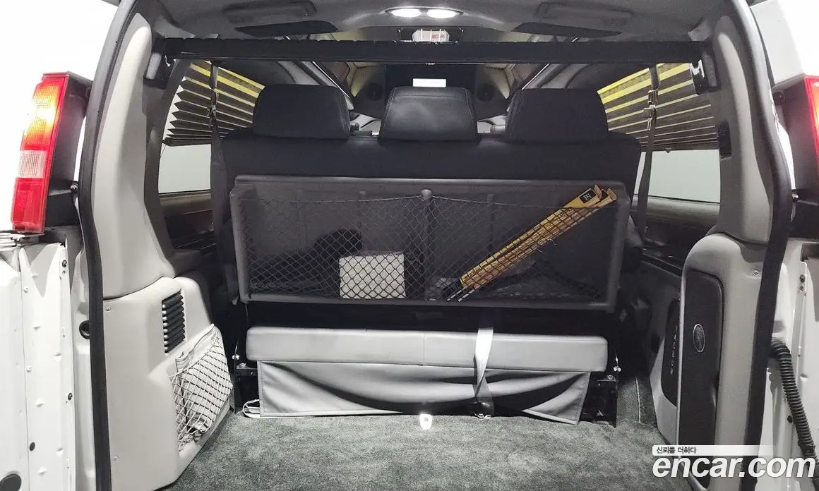 Chevrolet Express Van 2018 6.0 автомат (гидро), фото 26