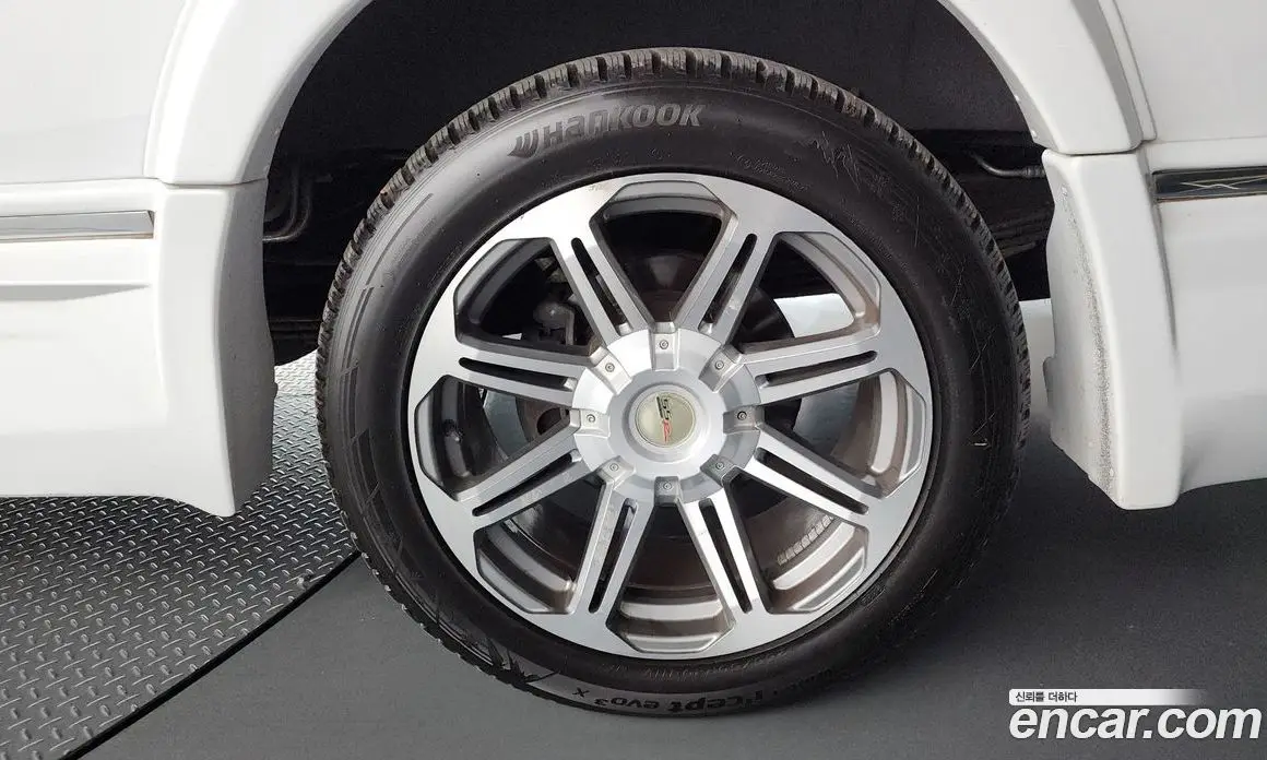 Chevrolet Express Van 2018 6.0 автомат (гидро), фото 7