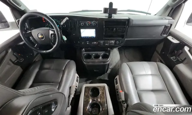 Chevrolet Express Van 2018 6.0 автомат (гидро), миниатюра 10