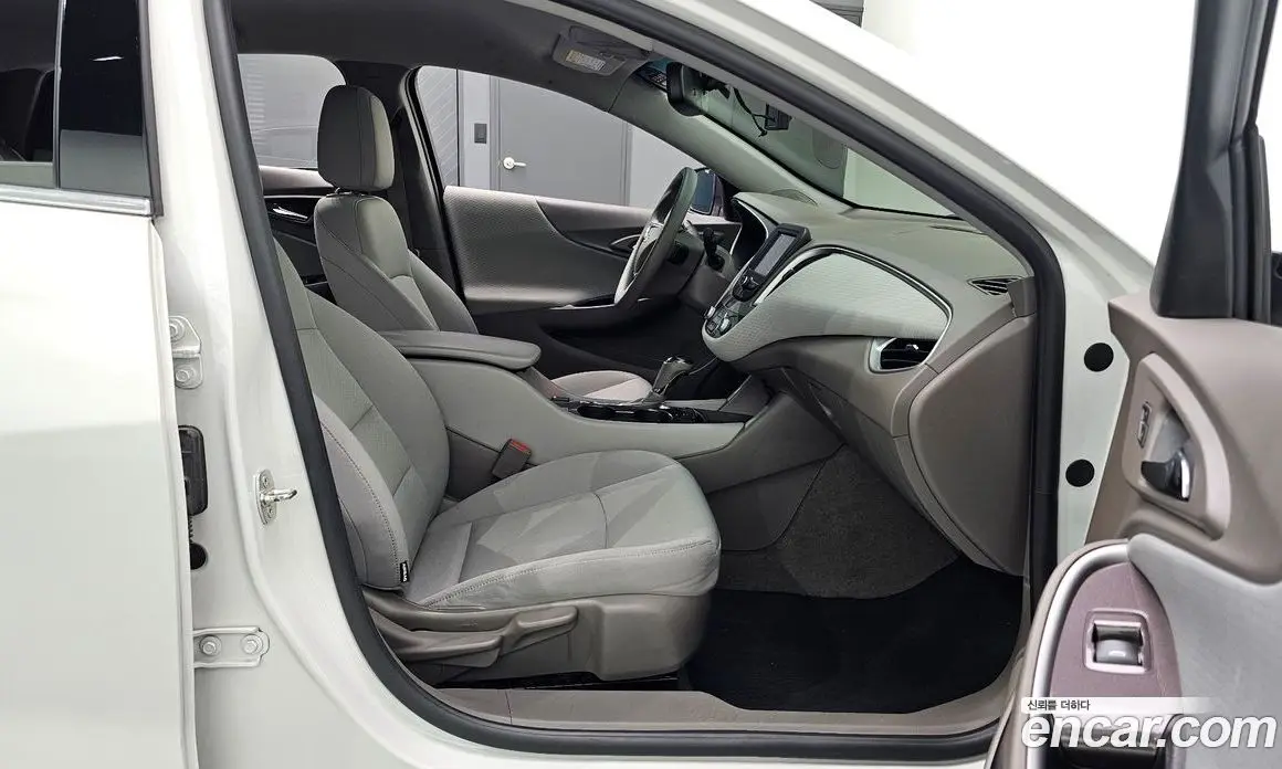 Chevrolet Malibu 2017 1.5 автомат (гидро), фото 12 Chevrolet Malibu 2017 1.5 автомат (гидро), фото 12
