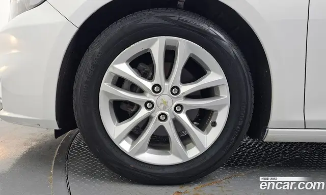 Chevrolet Malibu 2017 1.5 автомат (гидро), миниатюра 5 Chevrolet Malibu 2017 1.5 автомат (гидро), миниатюра 5