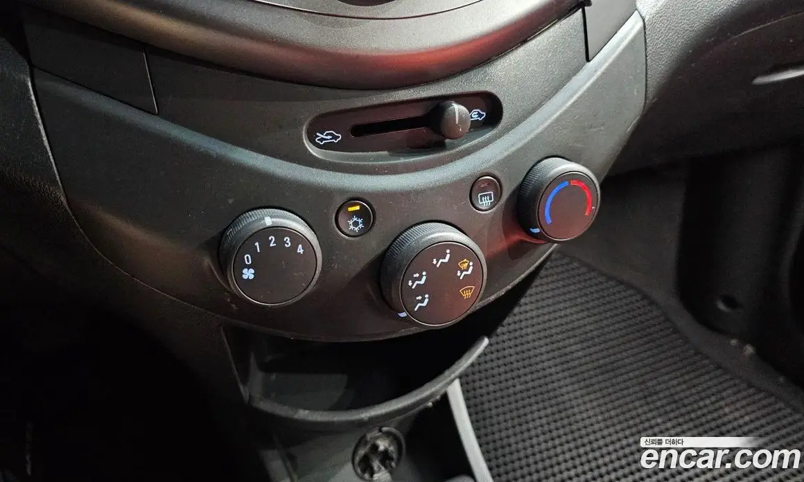 Chevrolet Spark 2011 1.0 автомат (гидро), фото 21 Chevrolet Spark 2011 1.0 автомат (гидро), фото 21