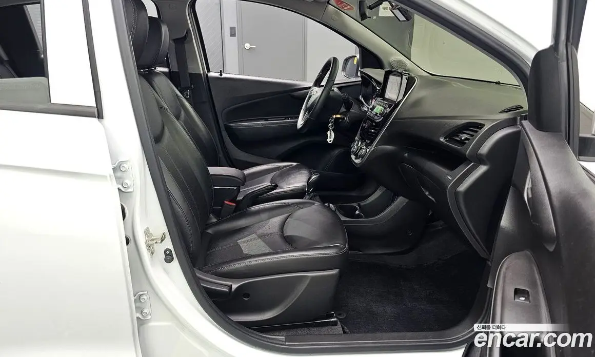 Chevrolet Spark 2016 1.0 автомат (гидро), фото 12