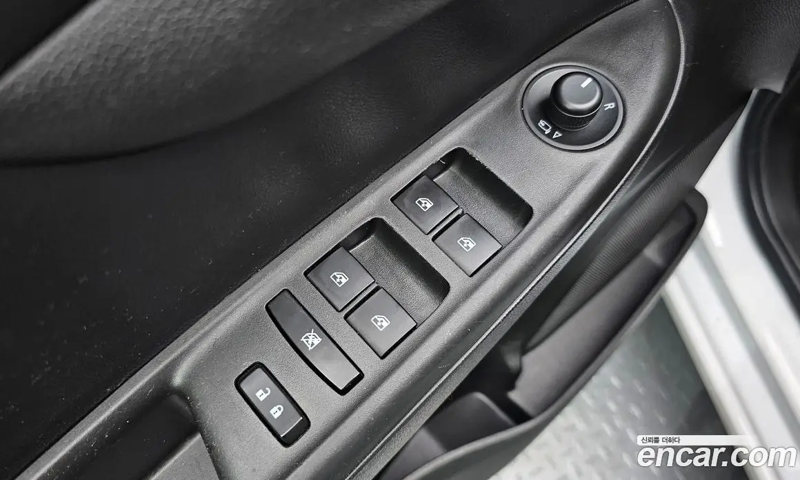 Chevrolet Spark 2016 1.0 автомат (гидро), фото 13