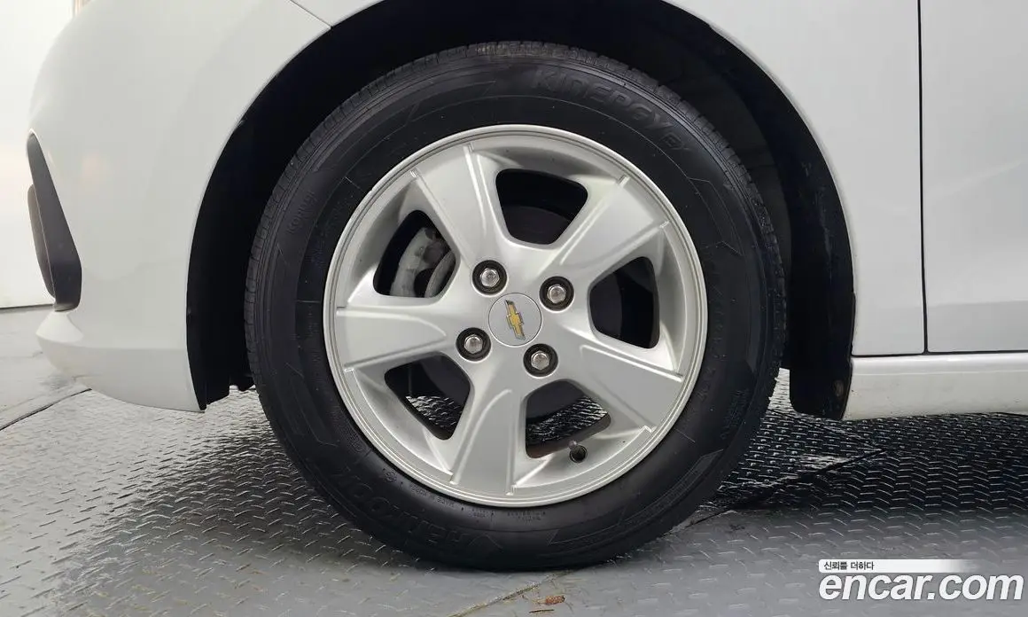 Chevrolet Spark 2016 1.0 автомат (гидро), фото 5