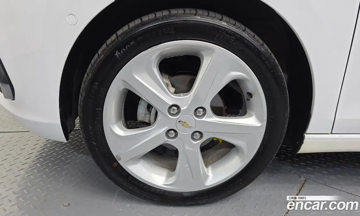 Chevrolet Spark 2016 1.0 автомат (гидро), фото 5 Chevrolet Spark 2016 1.0 автомат (гидро), фото 5