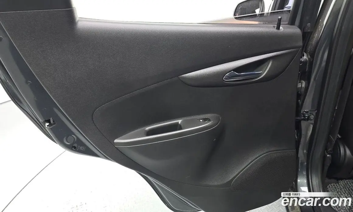 Chevrolet Spark 2016 1.0 автомат (гидро), фото 15 Chevrolet Spark 2016 1.0 автомат (гидро), фото 15