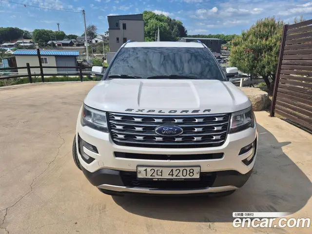 Ford Explorer 2017 2.3 автомат (гидро), миниатюра 3 Ford Explorer 2017 2.3 автомат (гидро), миниатюра 3
