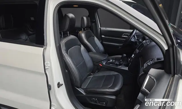 Ford Explorer 2018 2.3 автомат (гидро), миниатюра 12