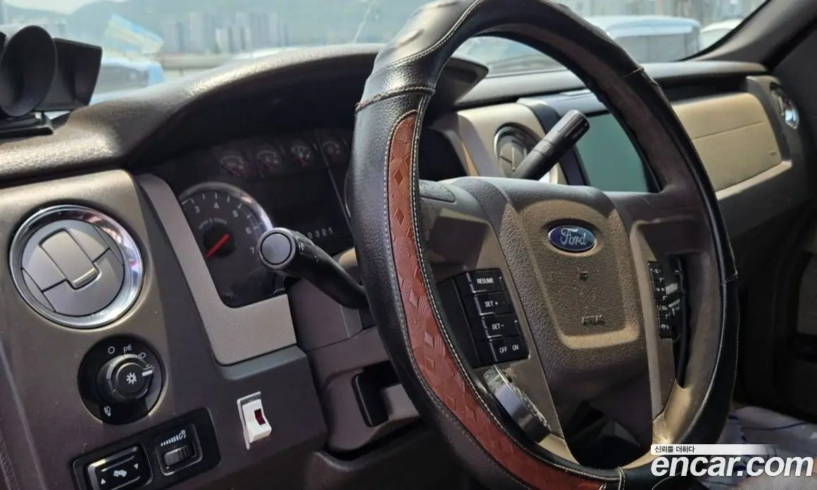 Ford F150 2010 5.7 автомат (гидро), фото 14 Ford F150 2010 5.7 автомат (гидро), фото 14