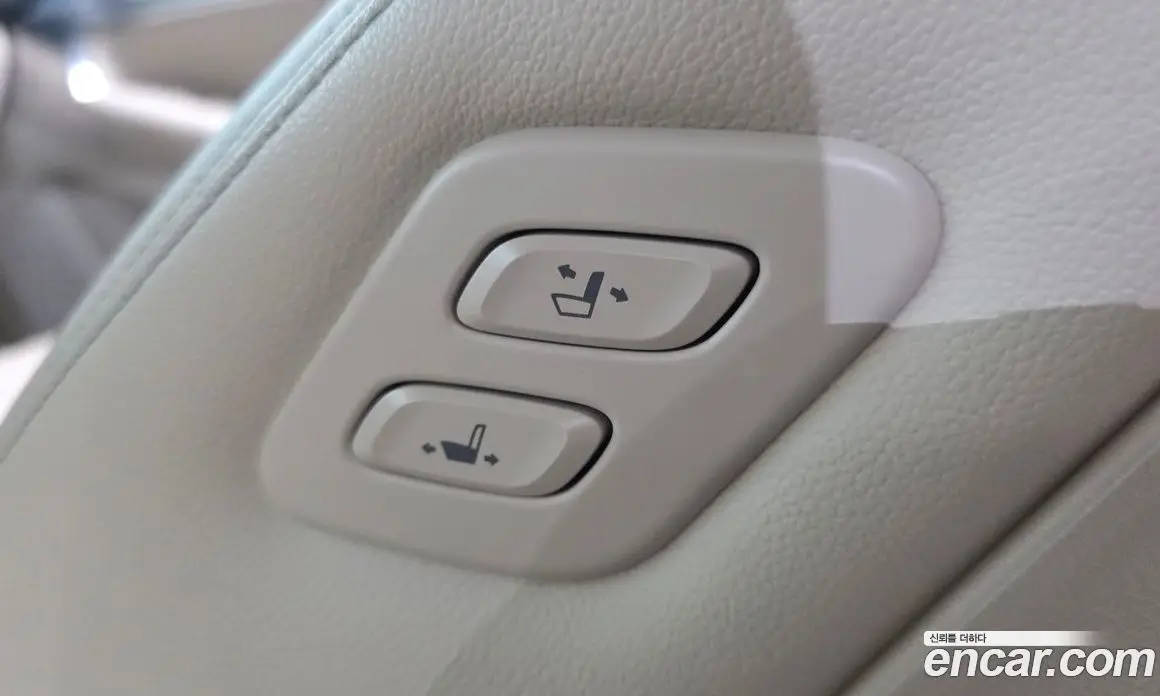 Genesis G70 2021 2.0 автомат (гидро), фото 23
