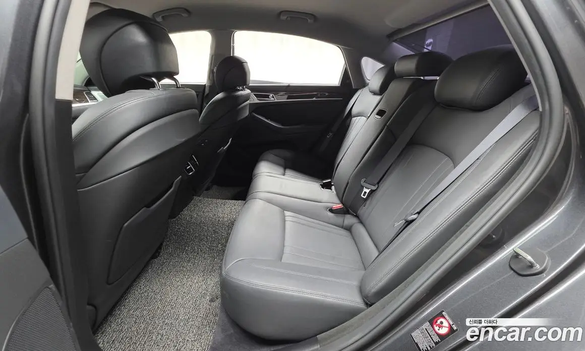 Genesis G80 2018 3.3 автомат (гидро), фото 18