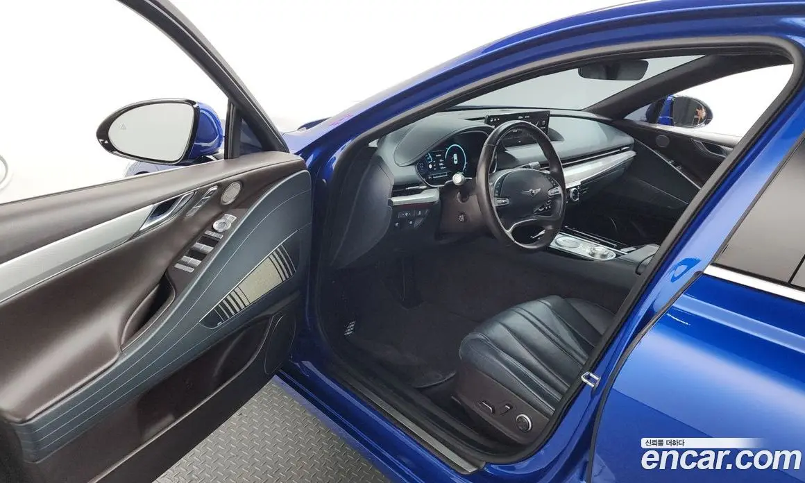 Genesis G80 2022 0.2 автомат (гидро), фото 13