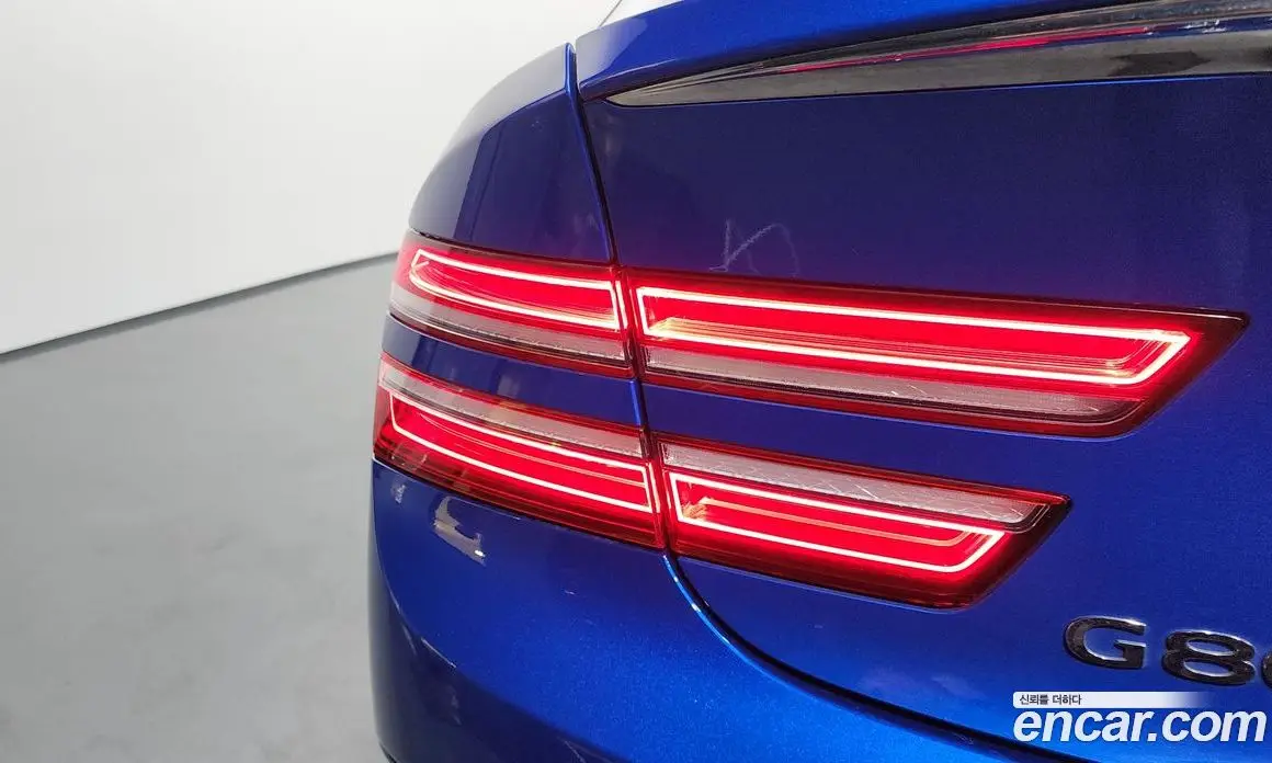 Genesis G80 2022 0.2 автомат (гидро), фото 9