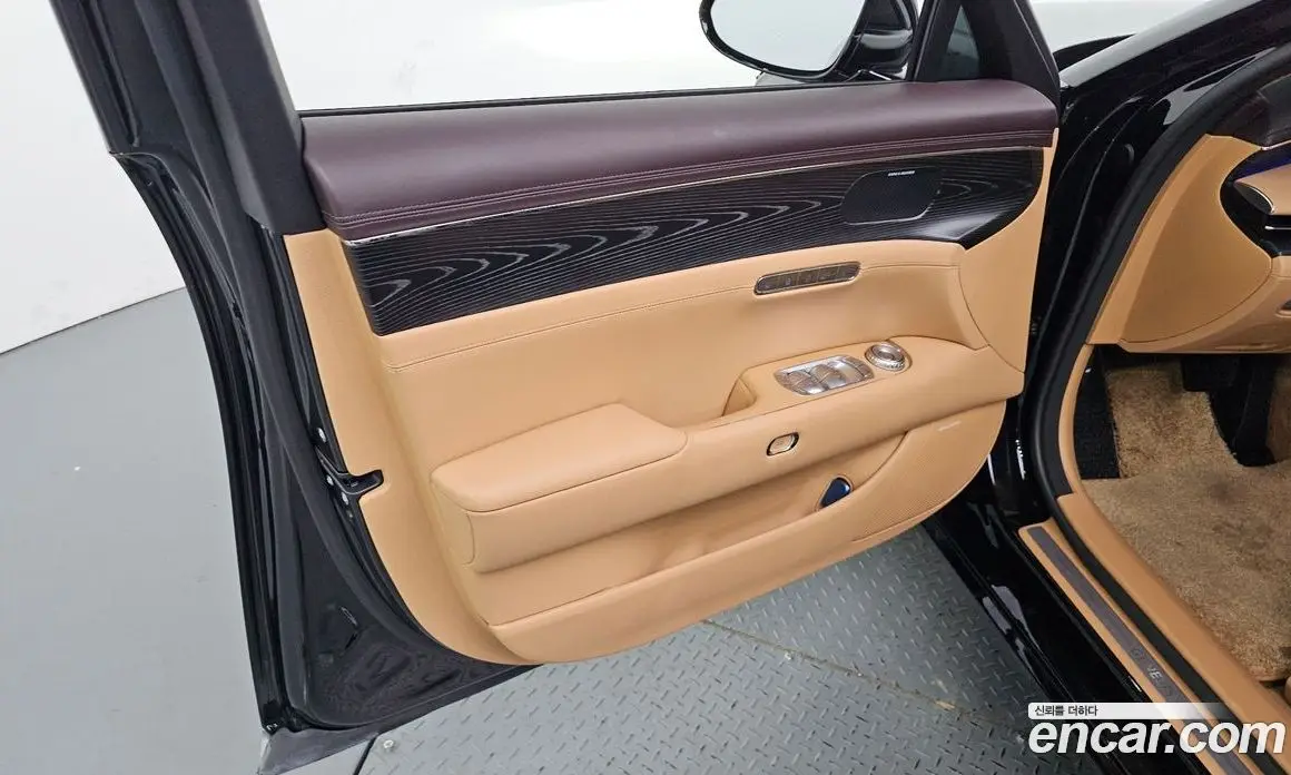 Genesis G90 2024 3.5 автомат (гидро), фото 14