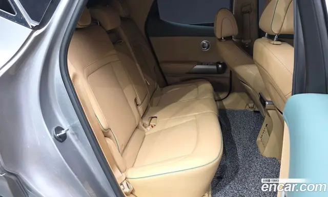 Genesis GV60 2022 0.1 автомат (гидро), миниатюра 12