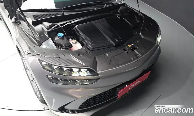Genesis GV60 2022 0.1 автомат (гидро), миниатюра 6 Genesis GV60 2022 0.1 автомат (гидро), миниатюра 6