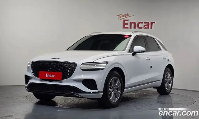 Genesis GV70, 2025, 8 689 км