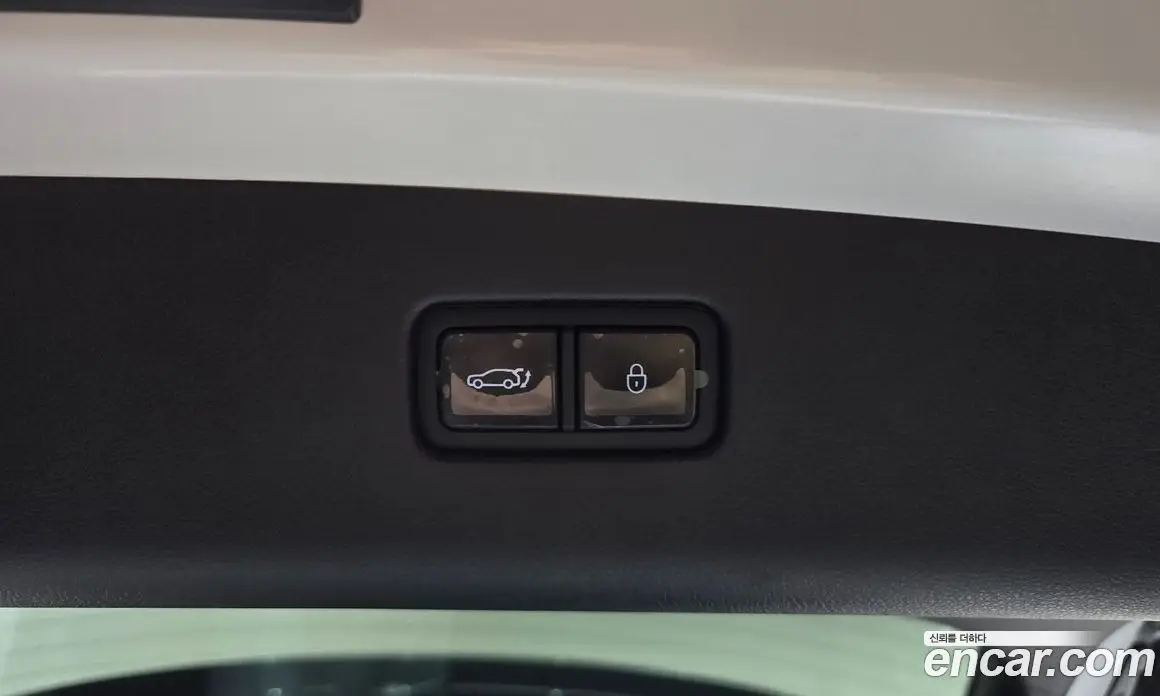 Genesis GV70 2025 2.5 автомат (гидро), фото 23 Genesis GV70 2025 2.5 автомат (гидро), фото 23