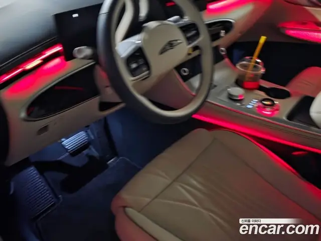 Genesis GV70 2025 2.5 автомат (гидро), миниатюра 11 Genesis GV70 2025 2.5 автомат (гидро), миниатюра 11