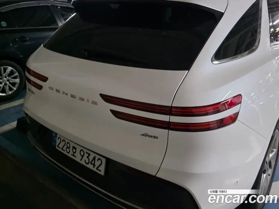 Genesis GV70 2025 2.5 автомат (гидро), фото 10 Genesis GV70 2025 2.5 автомат (гидро), фото 10