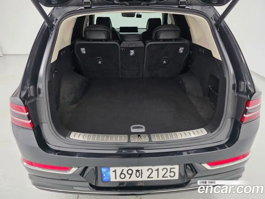 Genesis GV80 2022 3.0 автомат (гидро), фото 18 Genesis GV80 2022 3.0 автомат (гидро), фото 18