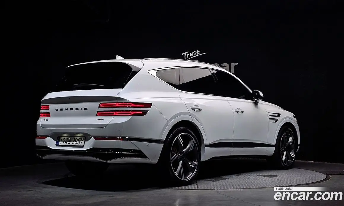 Genesis GV80 2024 3.5 автомат (гидро), фото 2 Genesis GV80 2024 3.5 автомат (гидро), фото 2