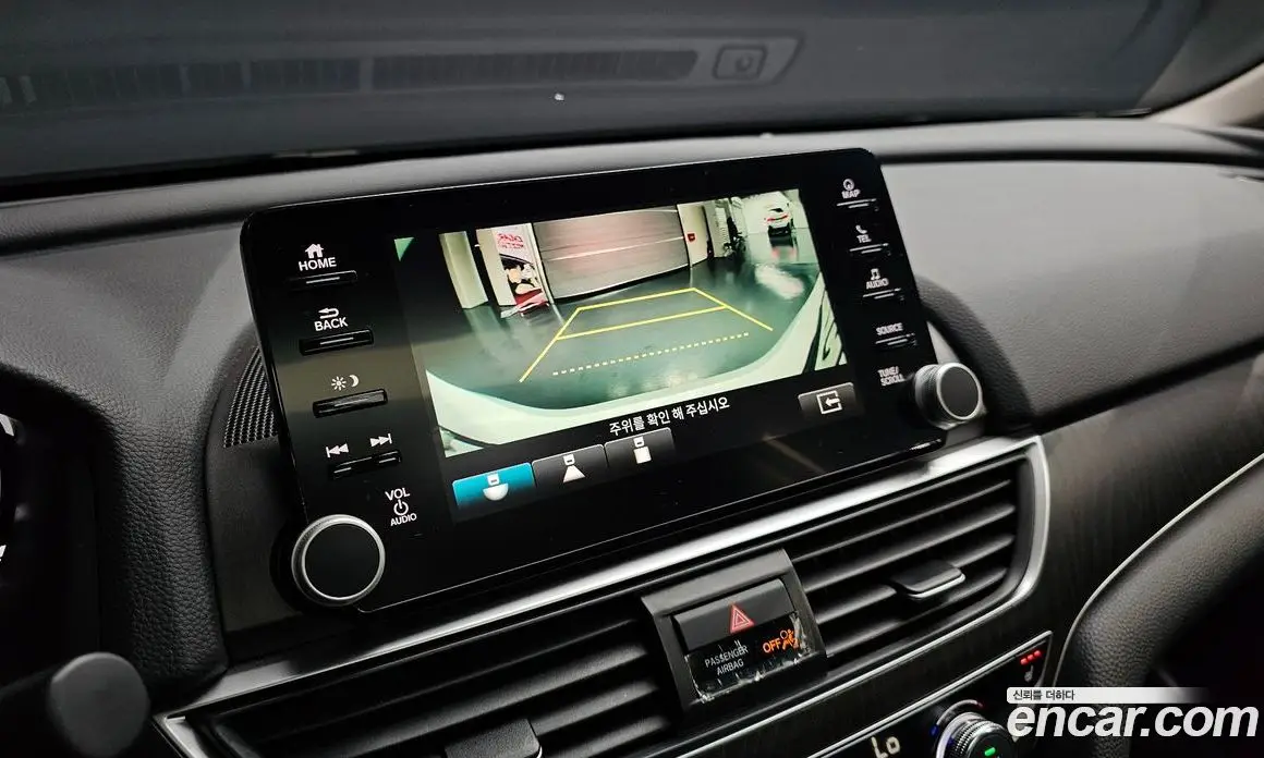 Honda Accord 2019 1.5 автомат (гидро), фото 16