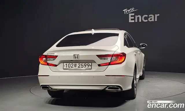 Honda Accord 2019 1.5 автомат (гидро), миниатюра 4