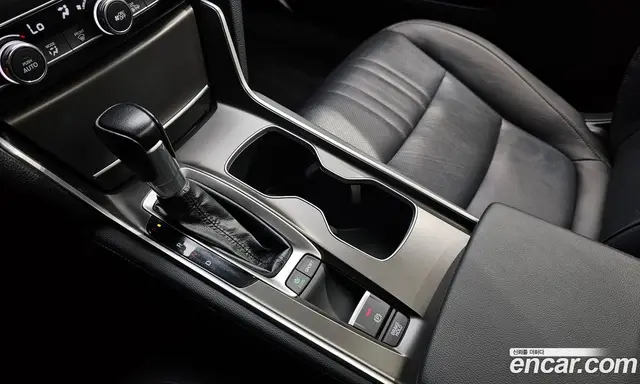 Honda Accord 2019 1.5 автомат (гидро), миниатюра 9