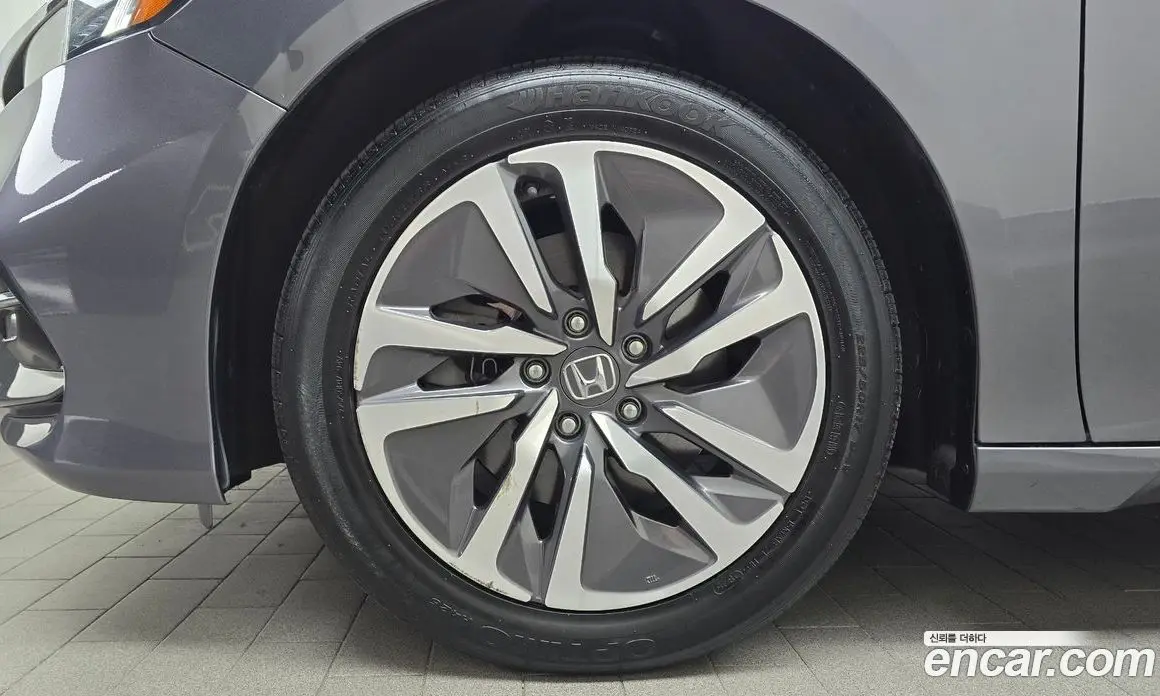 Honda Accord 2019 2.0 автомат (гидро), фото 5