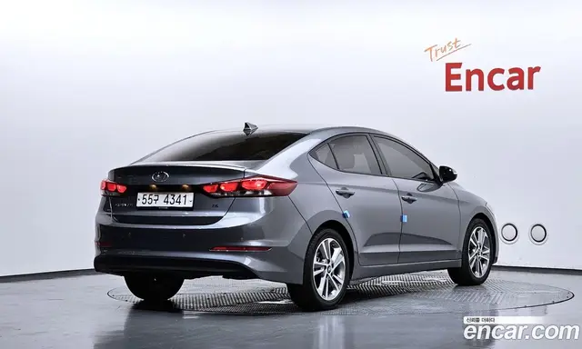 Hyundai Avante 2018 1.6 автомат (гидро), миниатюра 2 Hyundai Avante 2018 1.6 автомат (гидро), миниатюра 2