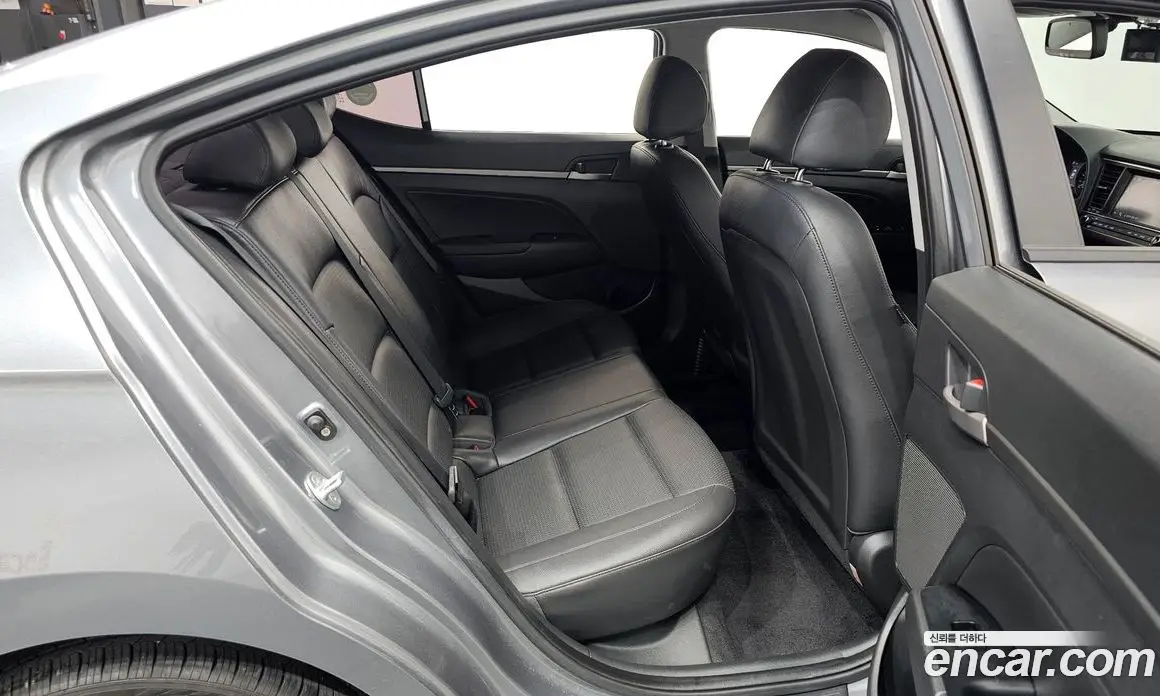 Hyundai Avante 2018 1.6 автомат (гидро), фото 11 Hyundai Avante 2018 1.6 автомат (гидро), фото 11