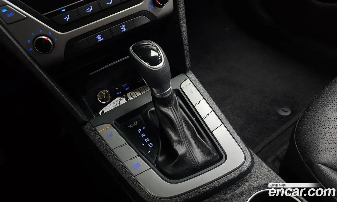 Hyundai Avante 2018 1.6 автомат (гидро), фото 9 Hyundai Avante 2018 1.6 автомат (гидро), фото 9