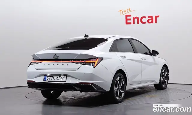 Hyundai Avante 2020 1.6 автомат (гидро), миниатюра 2