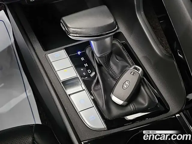 Hyundai Avante 2020 1.6 автомат (гидро), миниатюра 12