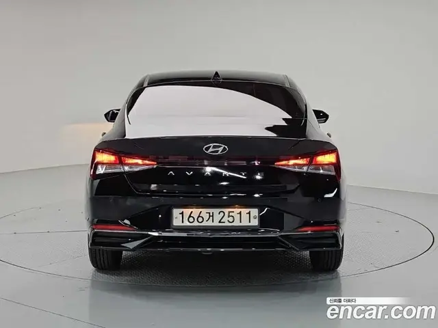 Hyundai Avante 2020 1.6 автомат (гидро), миниатюра 3