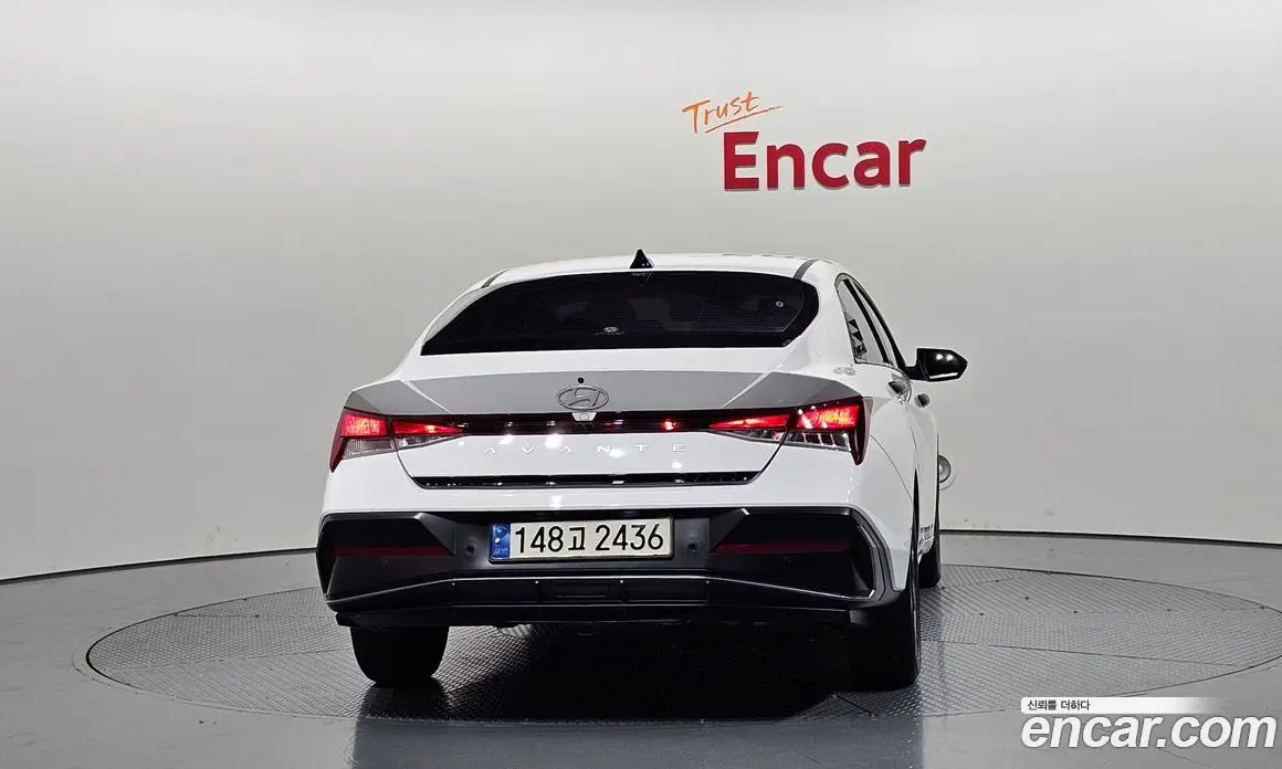 Hyundai Avante 2023 1.6 автомат (гидро), фото 4 Hyundai Avante 2023 1.6 автомат (гидро), фото 4