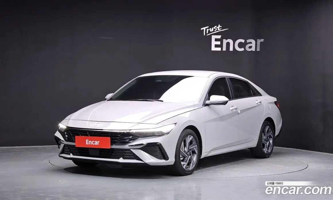 Hyundai Avante 2025 1.6 автомат (гидро), фото 1 Hyundai Avante 2025 1.6 автомат (гидро), фото 1