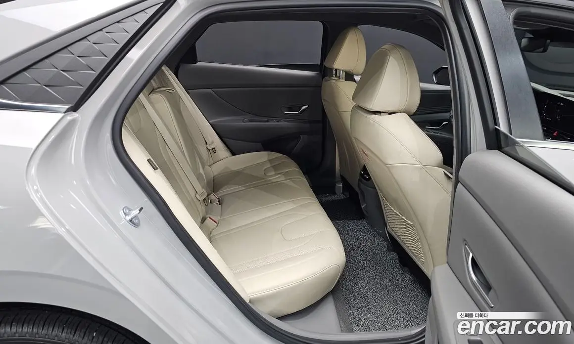 Hyundai Avante 2025 1.6 автомат (гидро), фото 17 Hyundai Avante 2025 1.6 автомат (гидро), фото 17