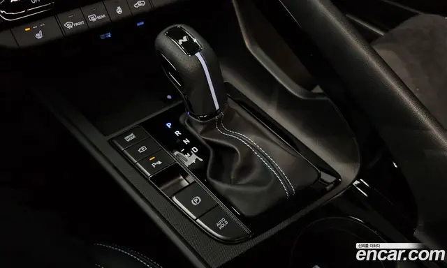 Hyundai Avante 2025 2.0 автомат (гидро), миниатюра 12