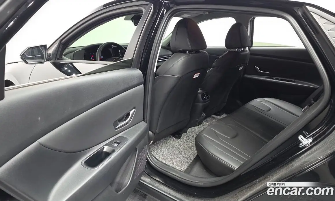 Hyundai Avante 2025 1.6 автомат (гидро), фото 16 Hyundai Avante 2025 1.6 автомат (гидро), фото 16