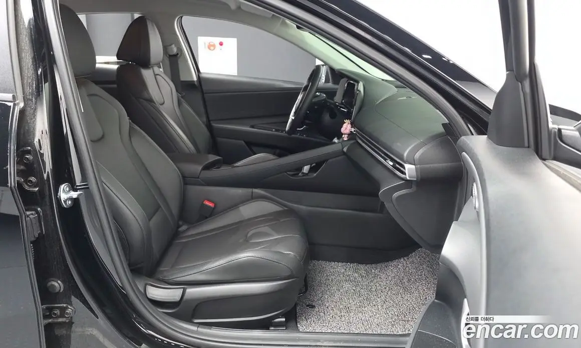 Hyundai Avante 2025 1.6 автомат (гидро), фото 17 Hyundai Avante 2025 1.6 автомат (гидро), фото 17