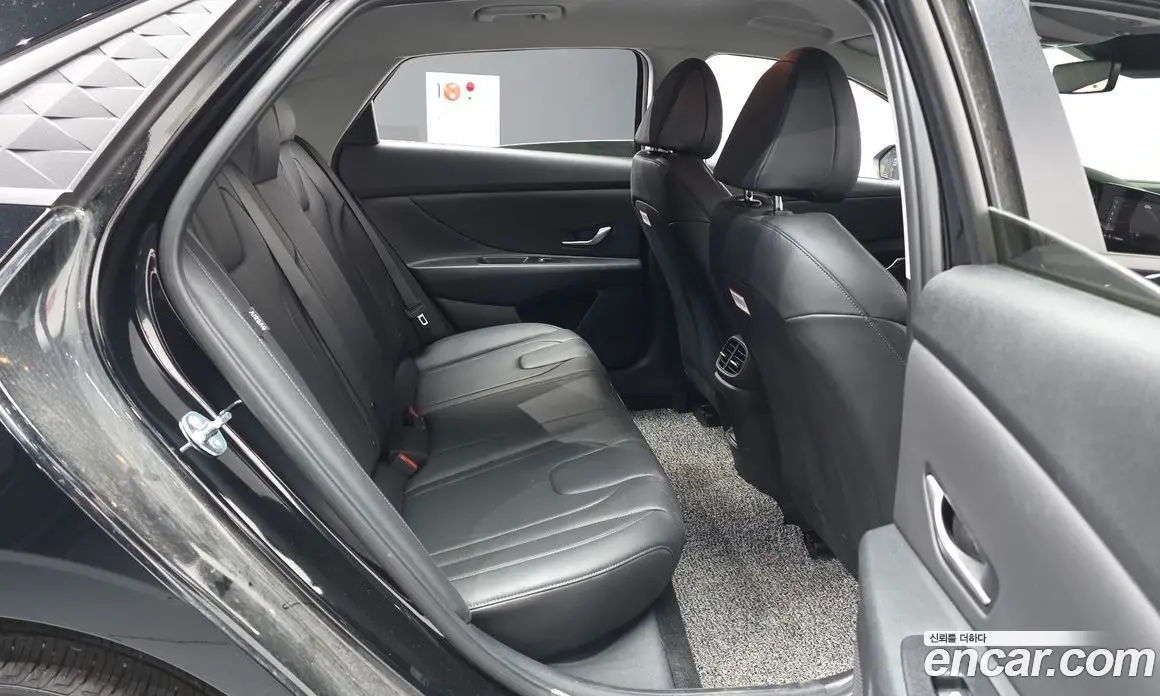 Hyundai Avante 2025 1.6 автомат (гидро), фото 18 Hyundai Avante 2025 1.6 автомат (гидро), фото 18