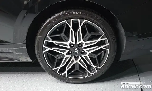 Hyundai Grandeur 2023 1.6 автомат (гидро), миниатюра 5