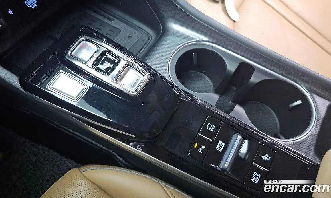 Hyundai Sonata 2019 2.0 автомат (гидро), фото 12 Hyundai Sonata 2019 2.0 автомат (гидро), фото 12