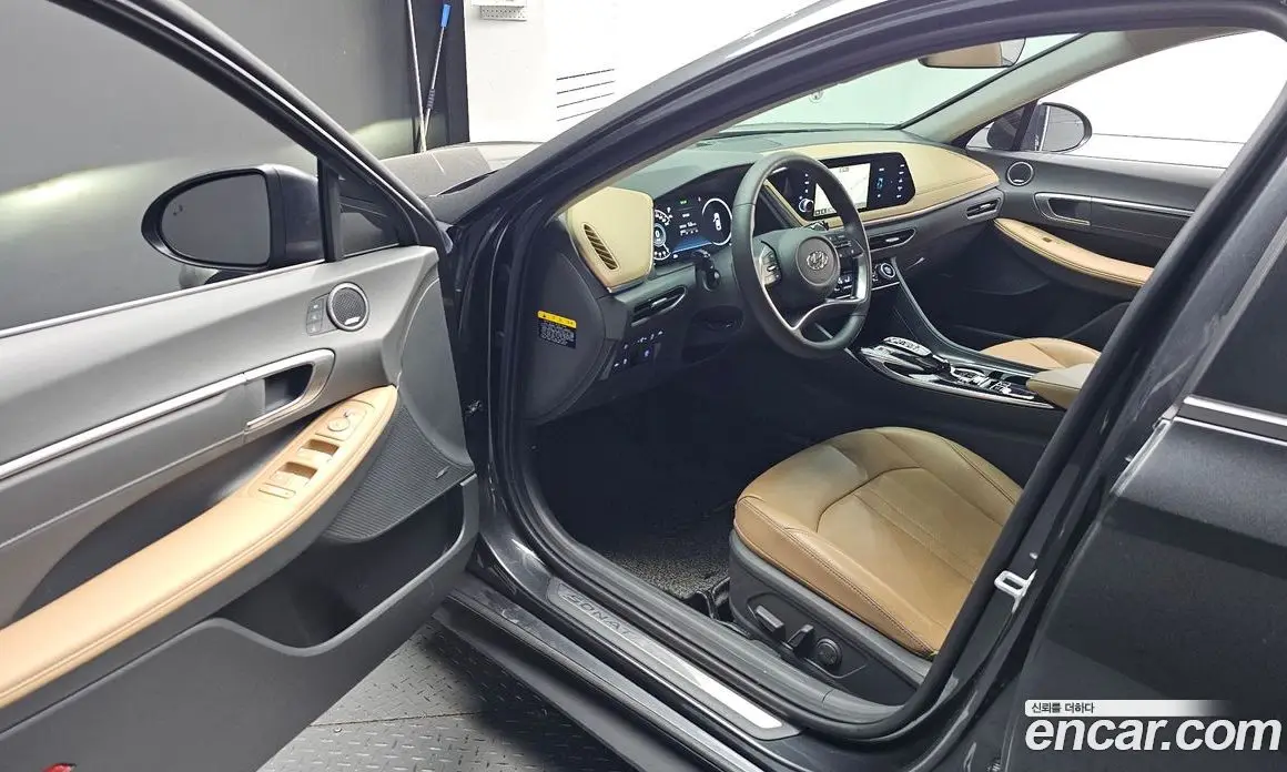Hyundai Sonata 2019 2.0 автомат (гидро), фото 13 Hyundai Sonata 2019 2.0 автомат (гидро), фото 13