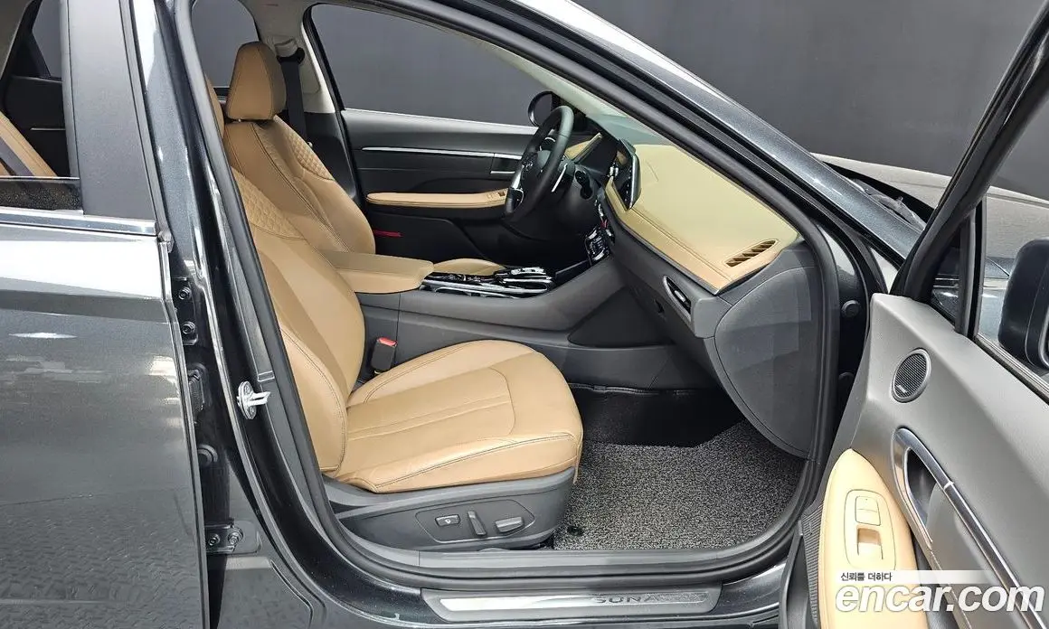 Hyundai Sonata 2019 2.0 автомат (гидро), фото 16 Hyundai Sonata 2019 2.0 автомат (гидро), фото 16