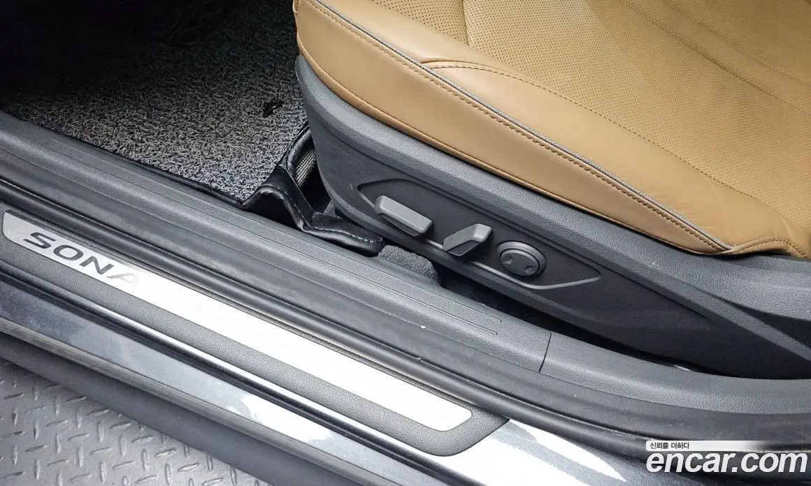 Hyundai Sonata 2019 2.0 автомат (гидро), фото 29 Hyundai Sonata 2019 2.0 автомат (гидро), фото 29