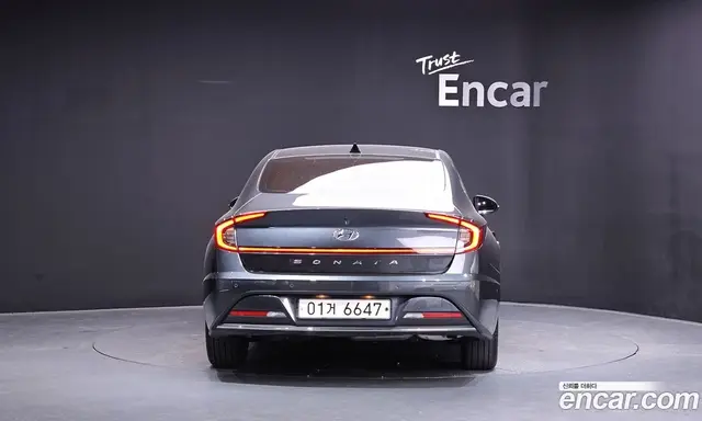 Hyundai Sonata 2019 2.0 автомат (гидро), миниатюра 4 Hyundai Sonata 2019 2.0 автомат (гидро), миниатюра 4